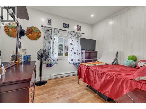 264 Douglas Avenue, Penticton, BC - Indoor