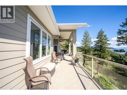 Spacious balcony - 132 Crown Crescent, Vernon, BC - Outdoor With Exterior