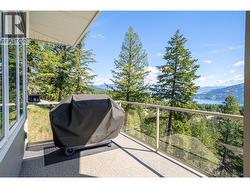 BBQ area on balcony - 
