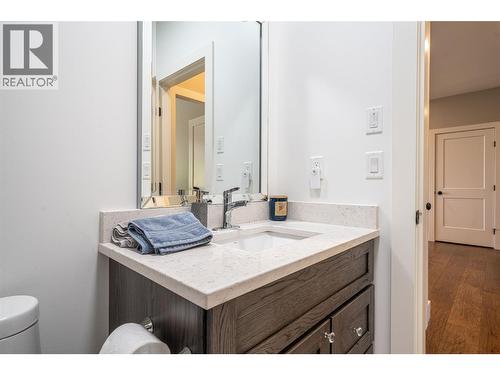 Bathroom on main floor - 132 Crown Crescent, Vernon, BC - Indoor Photo Showing Bathroom