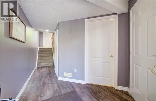 35 Grosvenor Lane, Cambridge, ON - Indoor Photo Showing Other Room