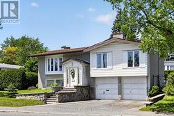 2799 DUMAURIER AVENUE  Ottawa, ON K2B 7W2