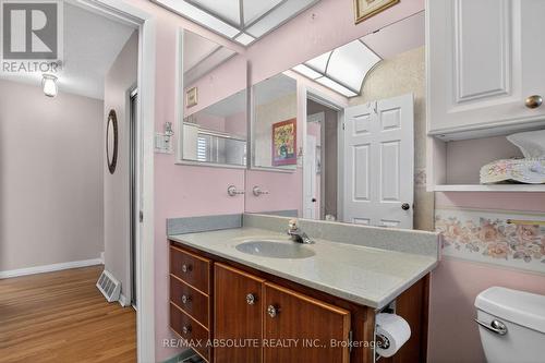 2799 Dumaurier Avenue, Ottawa, ON - Indoor Photo Showing Bathroom