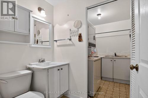2799 Dumaurier Avenue, Ottawa, ON - Indoor Photo Showing Bathroom