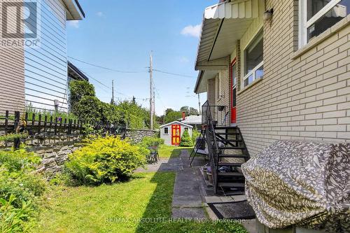 2799 Dumaurier Avenue, Ottawa, ON - Outdoor