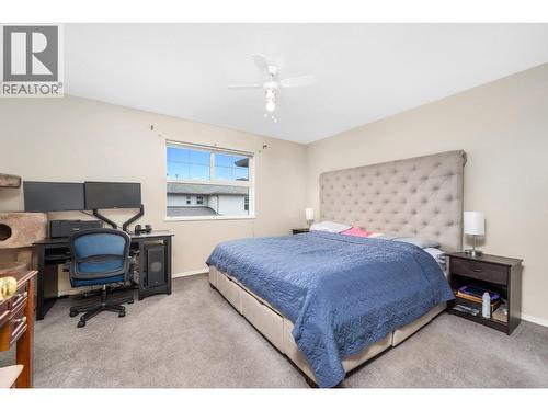 2395 Pleasant Valley Road Unit# 5, Armstrong, BC - Indoor Photo Showing Bedroom