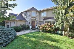 342 POMONA Avenue  Burlington, ON L7N 1T5