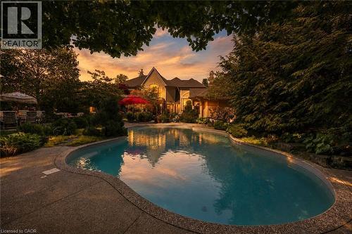 342 Pomona Avenue, Burlington, ON 