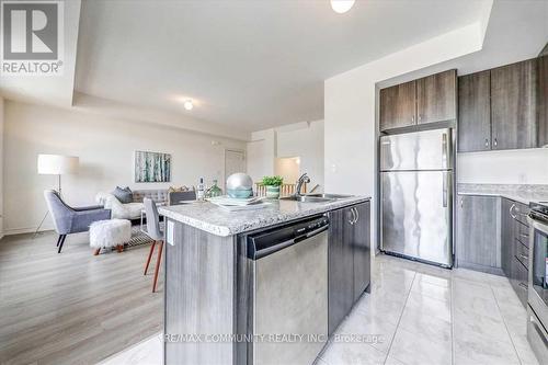 2718 William Jackson Drive, Pickering, ON - Indoor Photo Showing Kitchen With Double Sink
