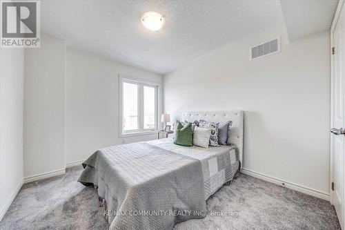 2718 William Jackson Drive, Pickering, ON - Indoor Photo Showing Bedroom