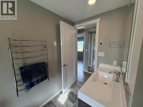 20154 Beattie Drive, Hudsons Hope, BC - Indoor