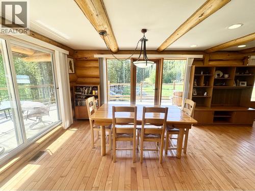 4485 Trip Road, 100 Mile House, BC - Indoor Photo Showing Dining Room