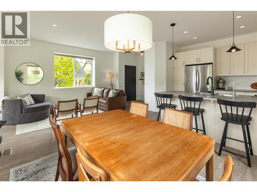1209 Bergamot Avenue, Kelowna, BC - Indoor Photo Showing Other Room