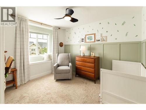 1209 Bergamot Avenue, Kelowna, BC - Indoor Photo Showing Bedroom