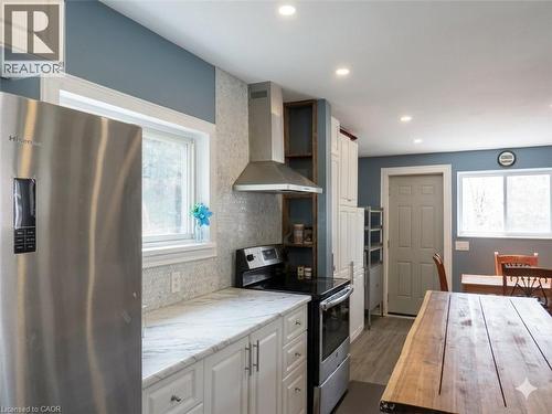 54 Edinburgh Avenue, Hamilton, ON - Indoor Photo Showing Kitchen With Stainless Steel Kitchen