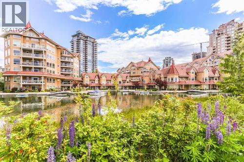 1088 Sunset Drive Unit# 635, Kelowna, BC - Outdoor With Facade