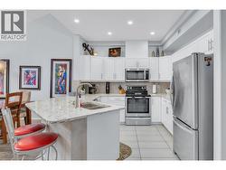 This photo has the owners furnishings but they have now been removed. furnishings. - 