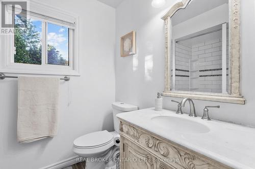 63 Haskell Crescent, Aurora, ON - Indoor Photo Showing Bathroom