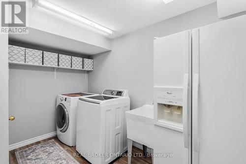 63 Haskell Crescent, Aurora, ON - Indoor Photo Showing Laundry Room