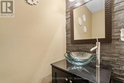 63 Haskell Crescent, Aurora, ON - Indoor