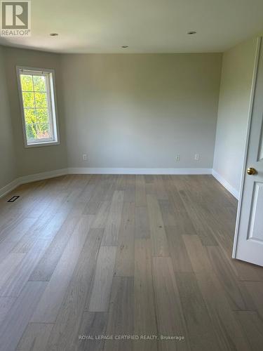 5612 Thorn Lane, Burlington, ON - Indoor Photo Showing Other Room