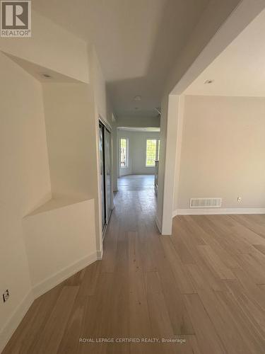 5612 Thorn Lane, Burlington, ON - Indoor Photo Showing Other Room