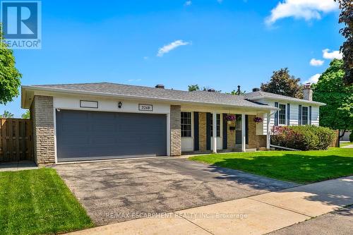 3268 Mainsail Crescent, Mississauga, ON - Outdoor With Facade