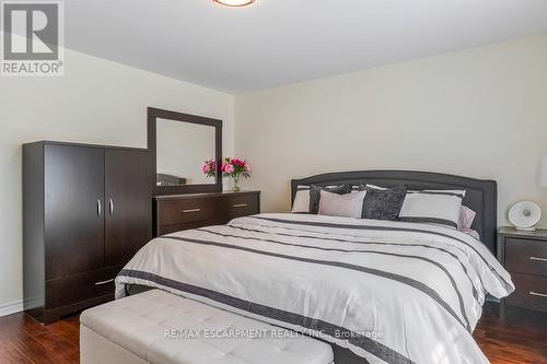 3268 Mainsail Crescent, Mississauga, ON - Indoor Photo Showing Bedroom