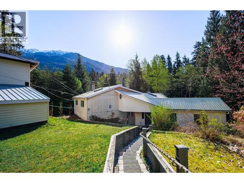 5532 KLEANZA DRIVE  Terrace, BC V8G 0A7