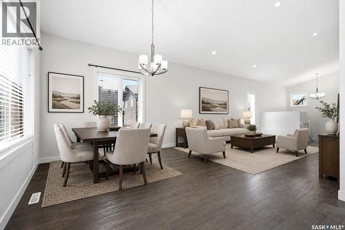 270 Newton Link, Saskatoon, SK - Indoor
