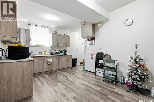 270 Newton Link, Saskatoon, SK - Indoor Photo Showing Kitchen