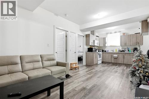 270 Newton Link, Saskatoon, SK - Indoor