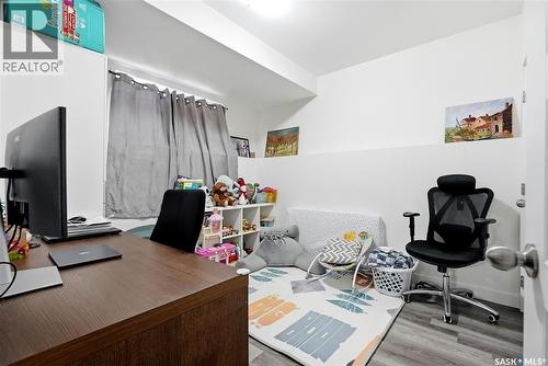 270 Newton Link, Saskatoon, SK - Indoor