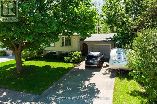 304 St Andrews Drive, Hamilton, ON - Outdoor