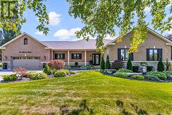 32 MIKELEN DRIVE Scugog (Port Perry), ON L9L 1V1