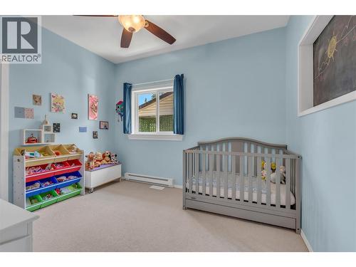 14406 Latimer Avenue, Summerland, BC - Indoor Photo Showing Bedroom