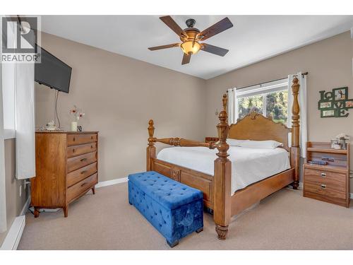 14406 Latimer Avenue, Summerland, BC - Indoor Photo Showing Bedroom