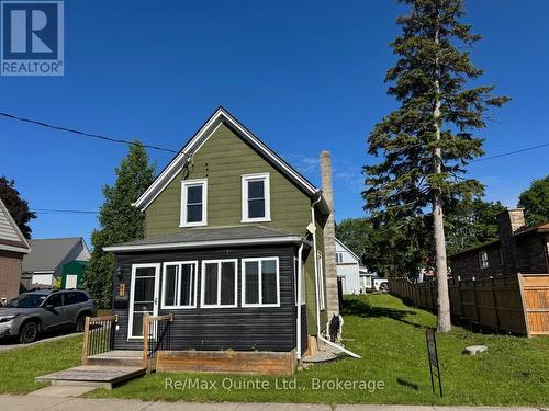 41 HILL STREET  Prince Edward County (Picton Ward), ON K0K 2T0