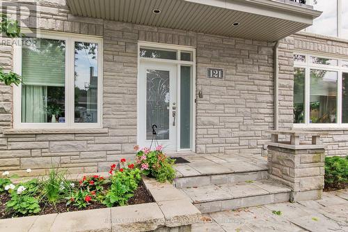 121 Macdonald Street, Ottawa, ON - Indoor Photo Showing Other Room