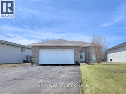 4343 CHATEAU CRESCENT Greater Sudbury, ON P3P 1Y6