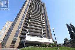 2505 - 900 DYNES ROAD N  Ottawa, ON K2C 3L6