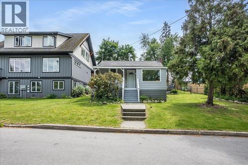 902 Fell Street, Nelson, BC - Outdoor