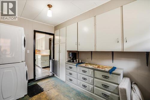 902 Fell Street, Nelson, BC - Indoor