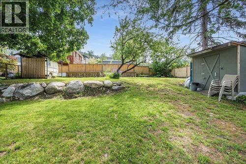 902 Fell Street, Nelson, BC - Outdoor With Backyard