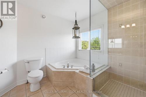 5444 Sundial Road, Burlington, ON - Indoor Photo Showing Bathroom