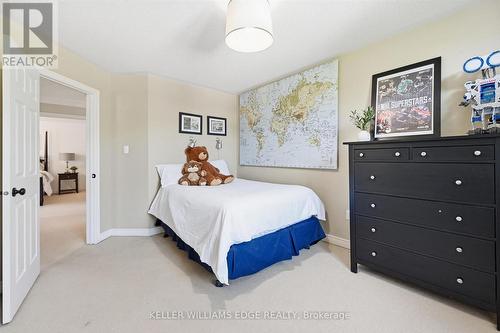 5444 Sundial Road, Burlington, ON - Indoor Photo Showing Bedroom