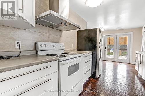 727 Queens Avenue, London East (East G), ON - Indoor Photo Showing Kitchen