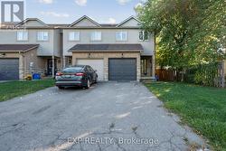 27 PETTIT STREET  Hamilton, ON L8E 5V7