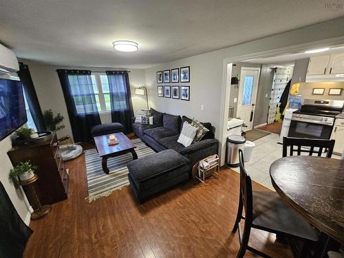 128 Robinson Road, Amherst Head, NS 