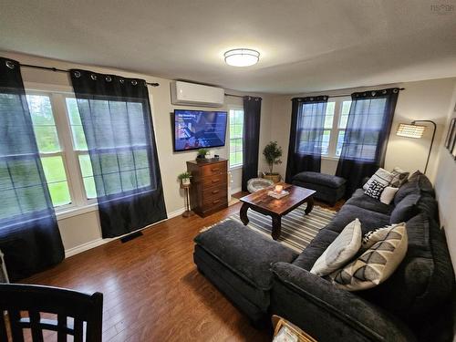 128 Robinson Road, Amherst Head, NS 